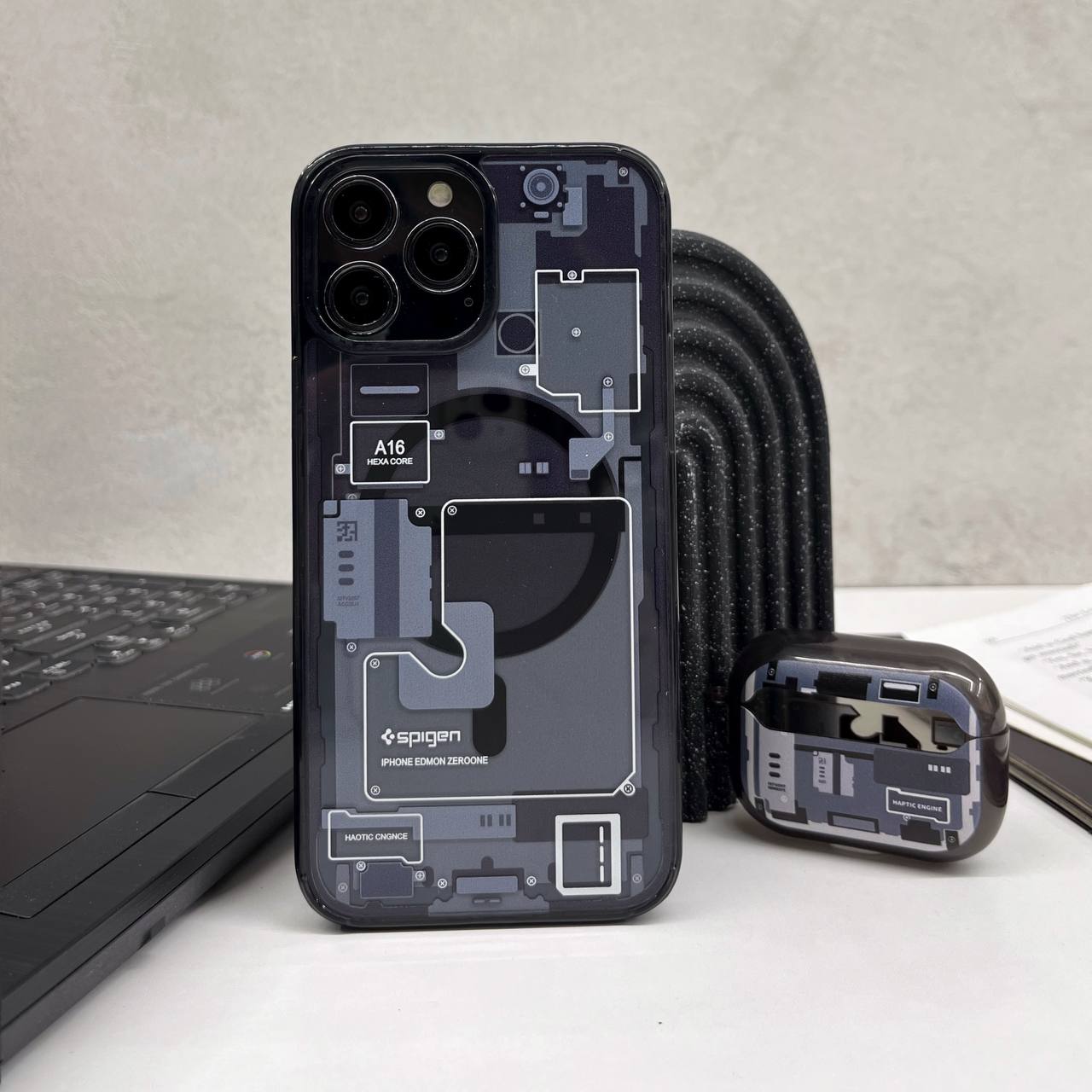 قاب اسپایژن طرح مدرن Spigen گوشی آیفون 11